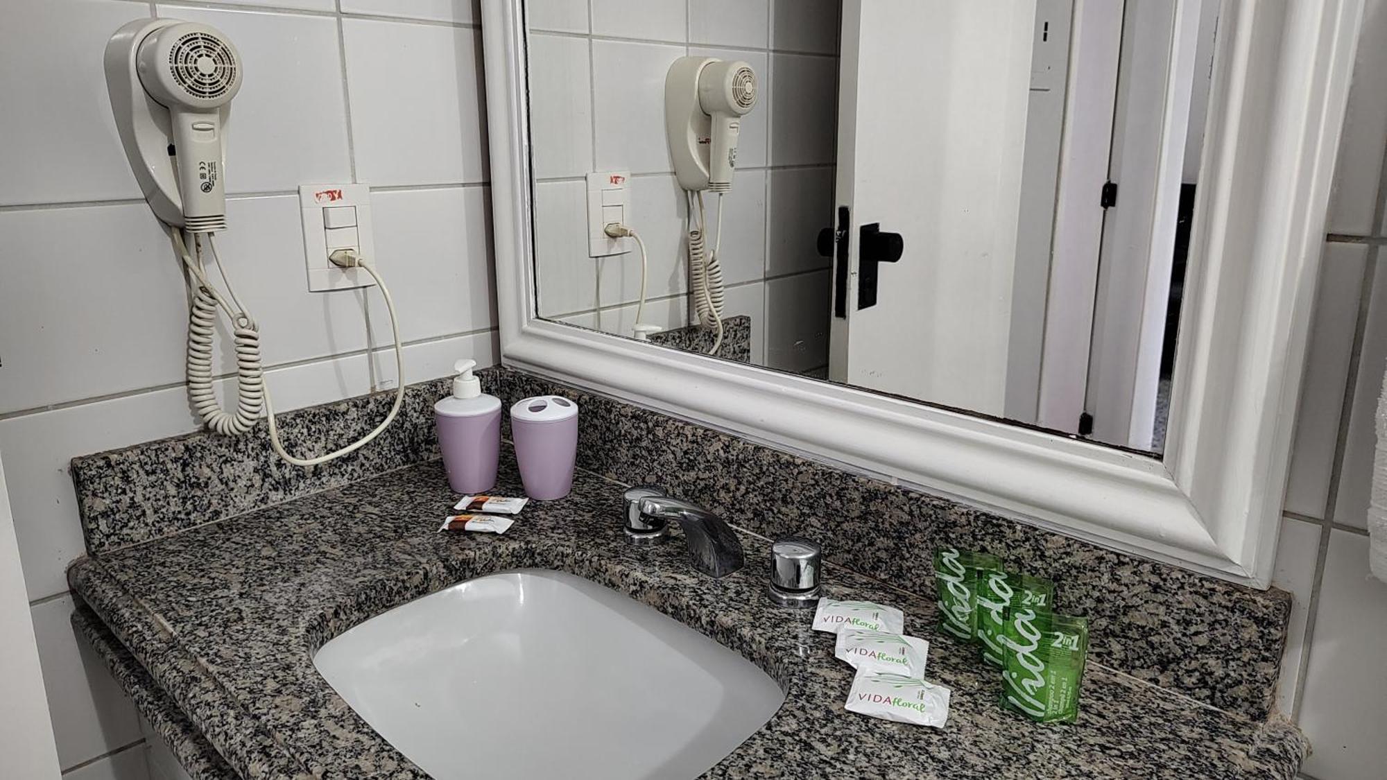 Lindo Flat Meireles 203 Pertinho Beira Mar *