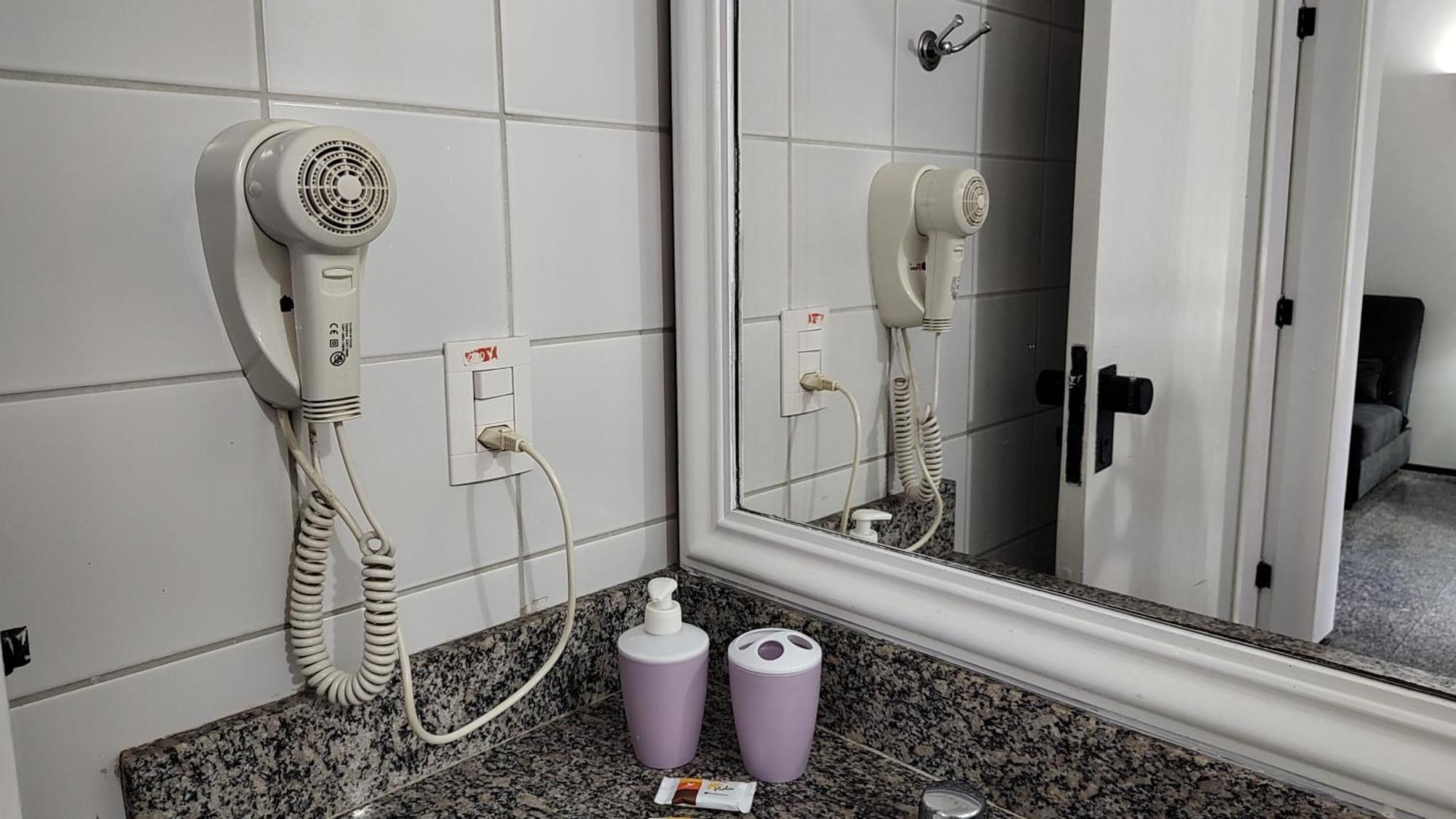 Lindo Flat Meireles 203 Pertinho Beira Mar * Fortaleza (Ceara)